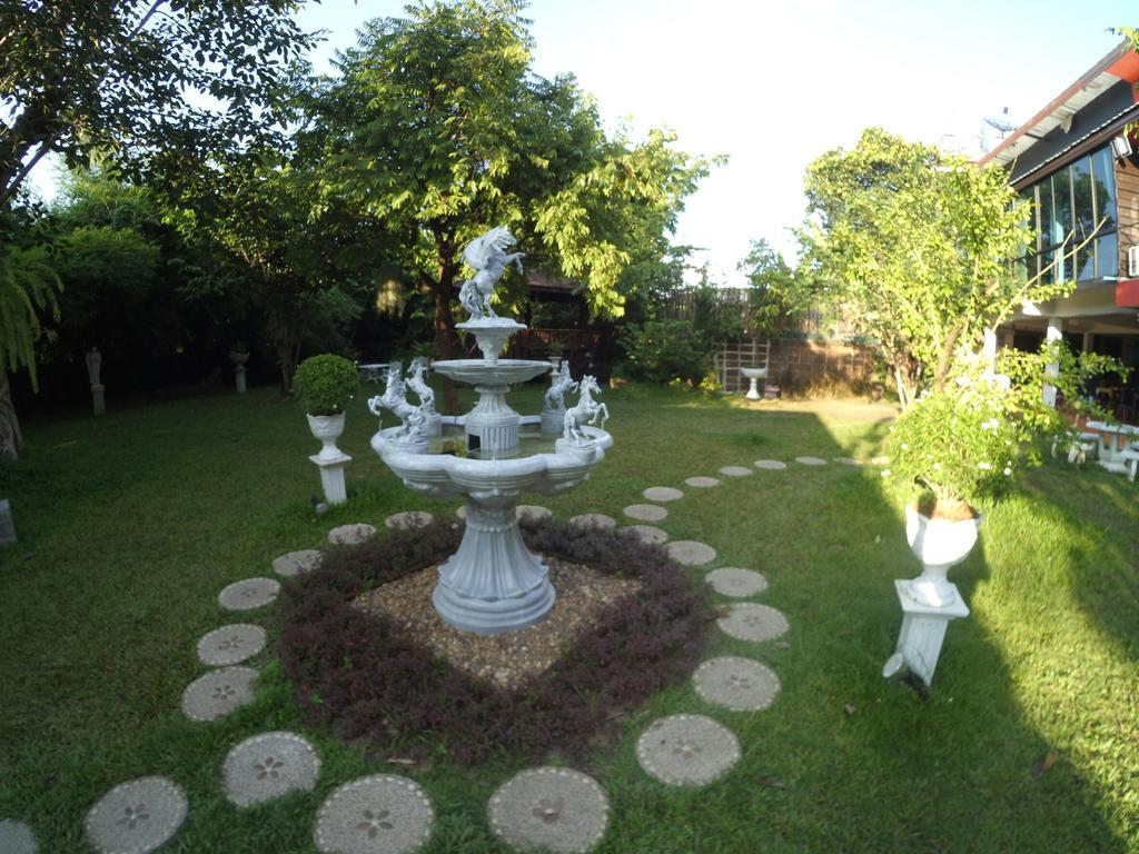 Lakeland Homestay Chiang Mai Esterno foto